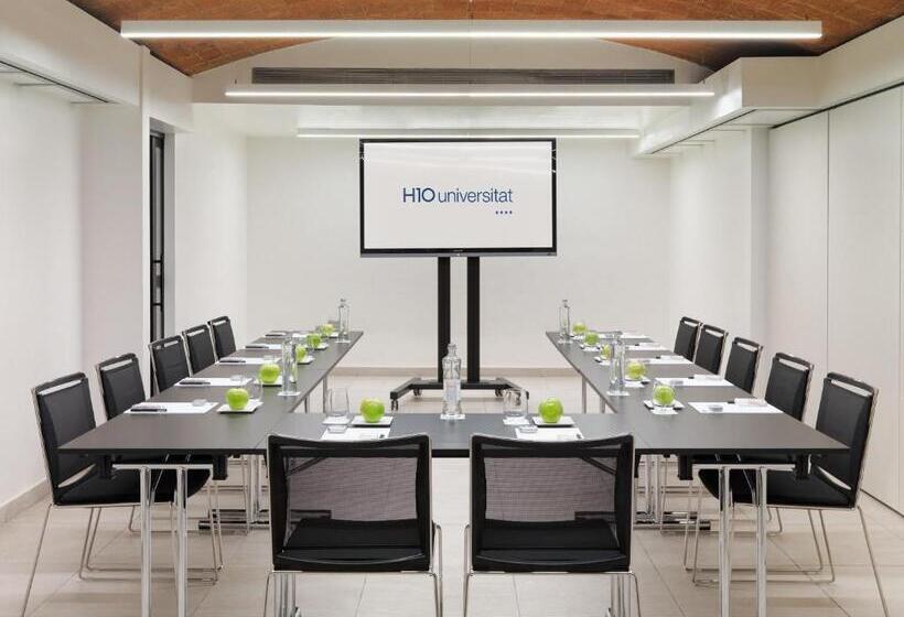 Hotel H10 Universitat