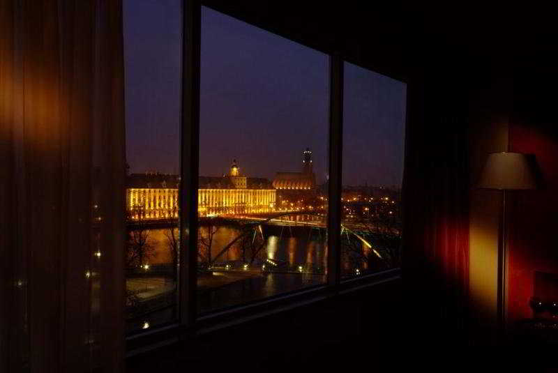 هتل Hp Park Plaza