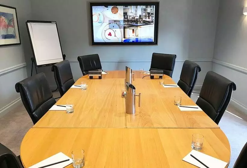 Kettering Park Hotel And Spa