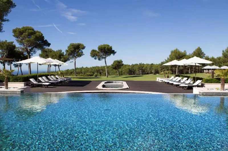 ホテル L'Hôtel & Spa du Castellet