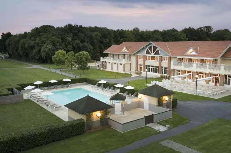 Hôtel Mercure Chantilly Resort & Conventions