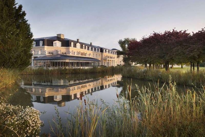هتل Mercure Chantilly Resort & Conventions