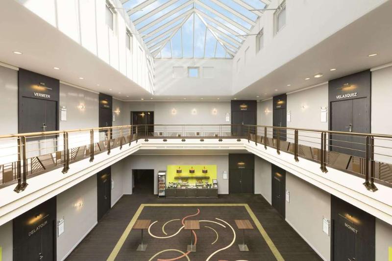 هتل Mercure Chantilly Resort & Conventions