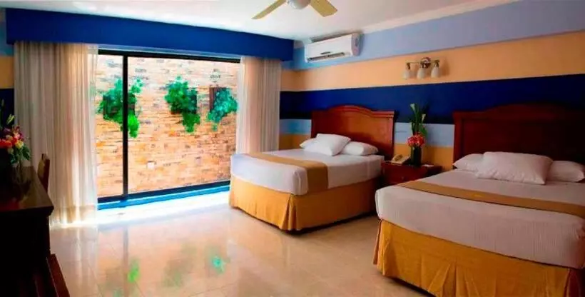 בית מלון כפרי Plaza Colonial