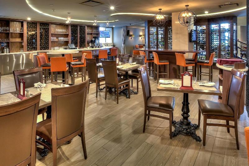 Отель Marriott Quebec City Downtown