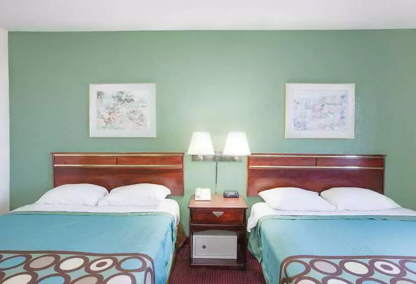 モーテル Super 8 By Wyndham Kennett