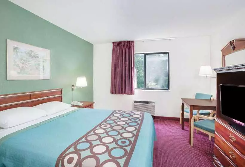 モーテル Super 8 By Wyndham Kennett