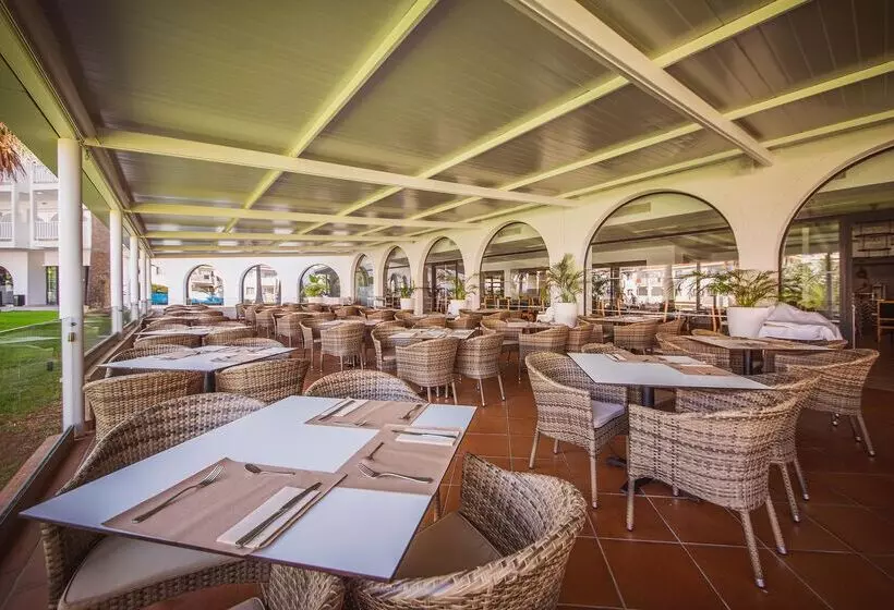 リゾートホテル blau punta reina