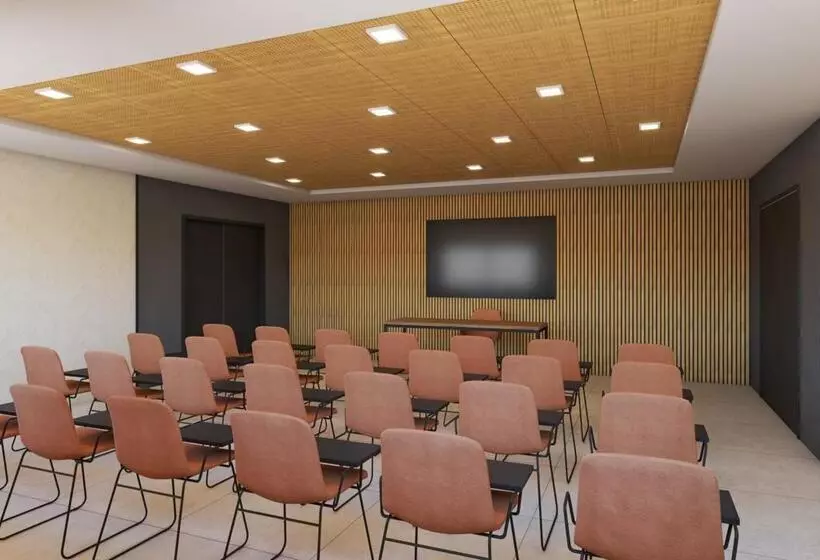 リゾートホテル blau punta reina