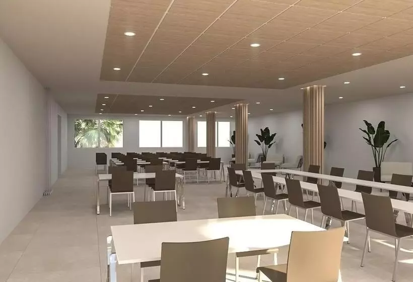 リゾートホテル blau punta reina