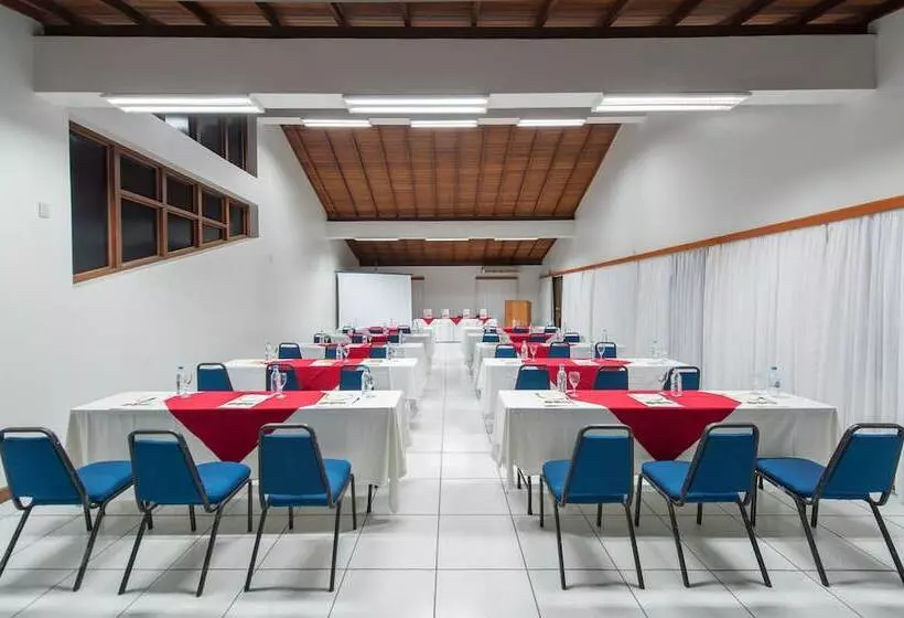 استراحتگاه Oceano Praia