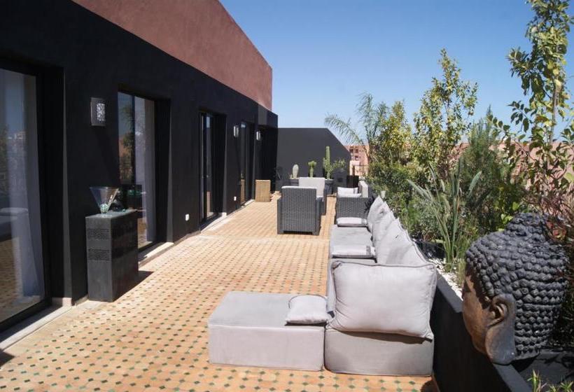 تختخواب و صبحانه Le M-quartz