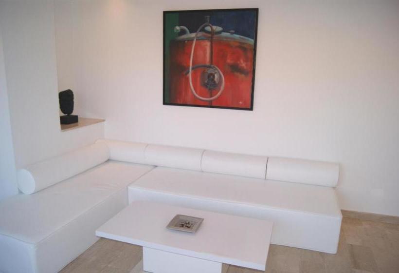 تختخواب و صبحانه Le M-quartz