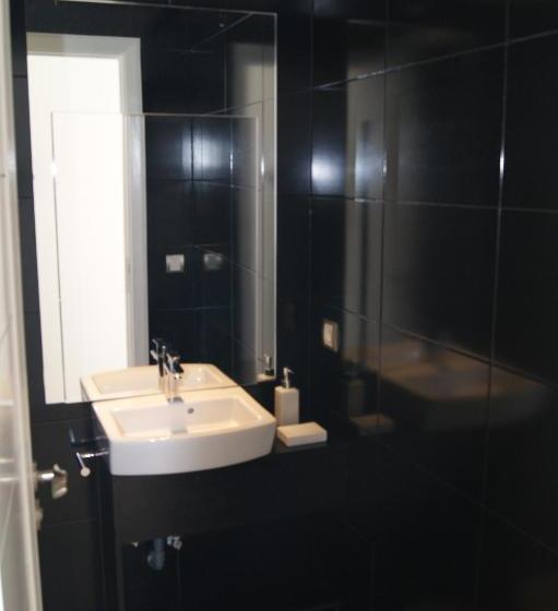 تختخواب و صبحانه Le M-quartz