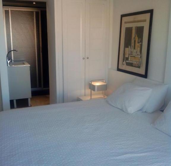 تختخواب و صبحانه Le M-quartz