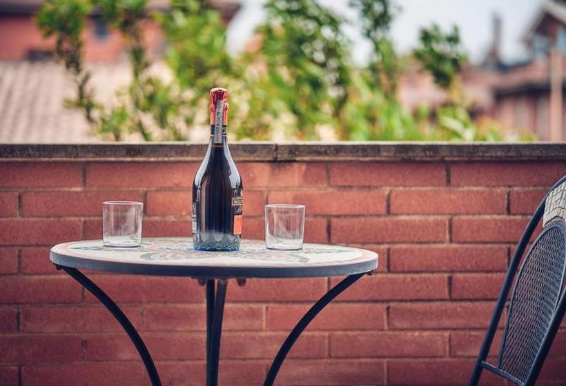 Travelershome Ciampino B&bs