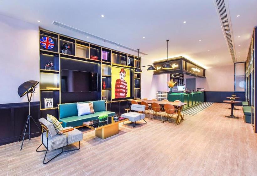 هتل City Comfort  Premier