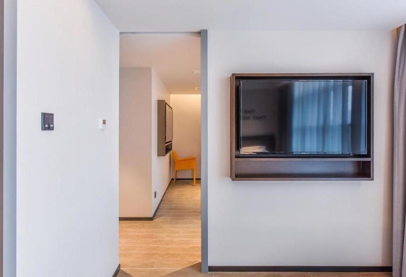 هتل City Comfort  Premier