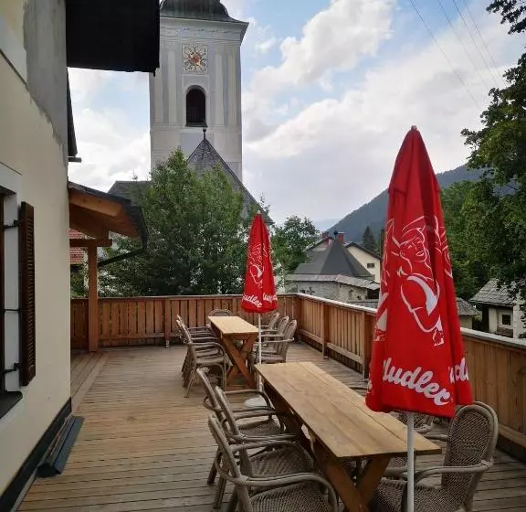 ホテル Gasthof Kirchenwirt