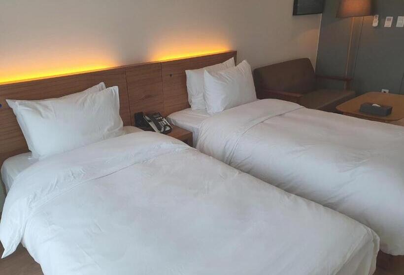 Hotel Marinabay Sokcho