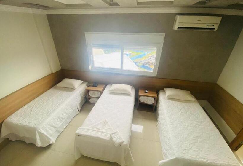 Hotel Shelton Palace