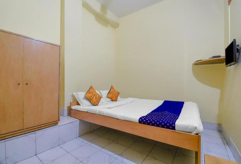 Hotel Spot On 71156 Jaybee S