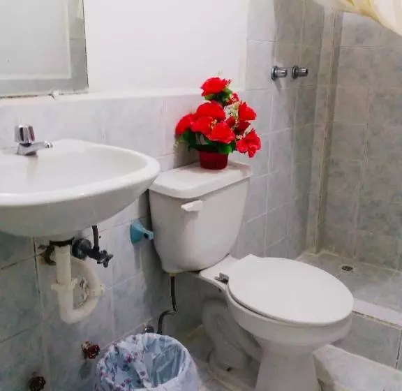 Majatalo Nápoles Emperador Ii