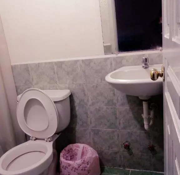 Majatalo Nápoles Emperador Ii