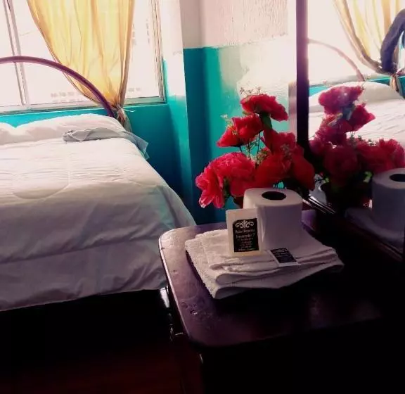 Majatalo Nápoles Emperador Ii