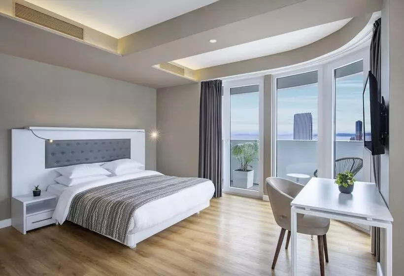 Alliance Palace Batumi 37