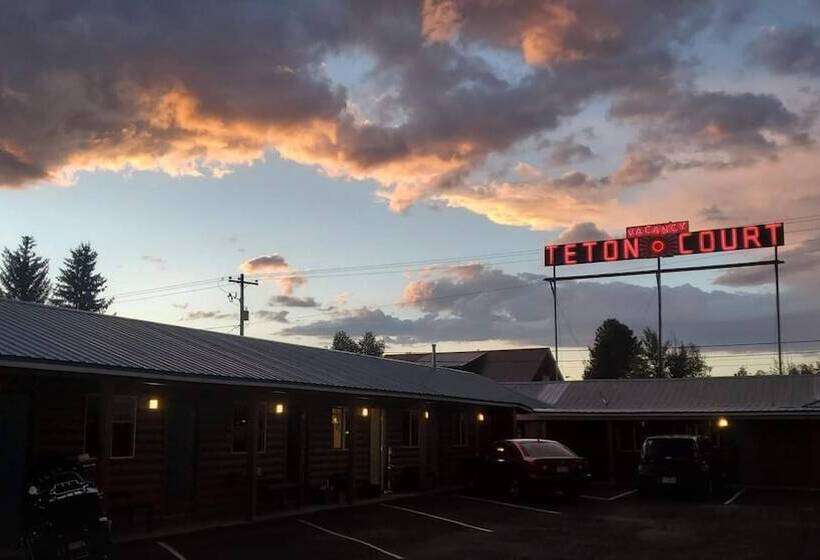 Teton Court Motel