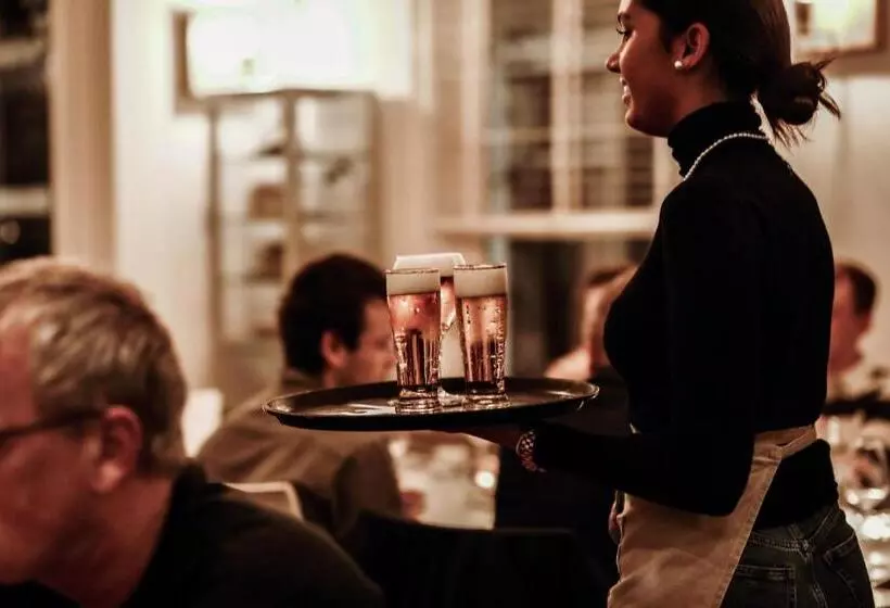 Boutique Hotel   De Stadsherberg Alphen