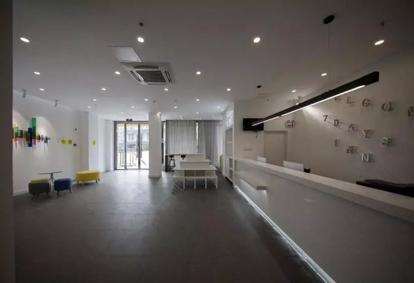 Hotelli 7days Inn Ya An Xingjing Center Branch