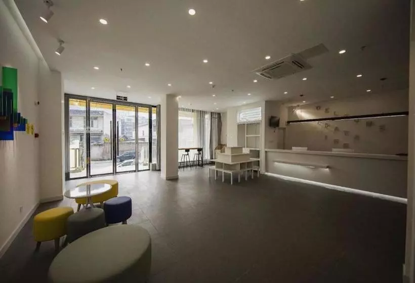 Hotelli 7days Inn Ya An Xingjing Center Branch