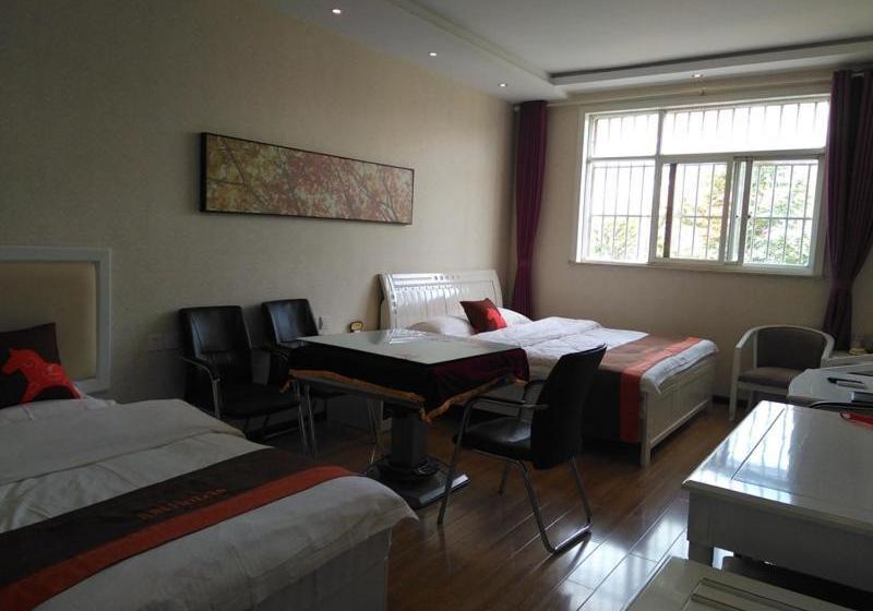 Hotel Jun S Yunnan Dali Manjiang Desheng Commercial Center