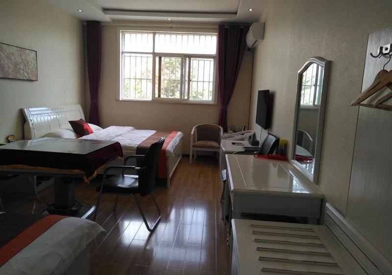 Hotel Jun S Yunnan Dali Manjiang Desheng Commercial Center