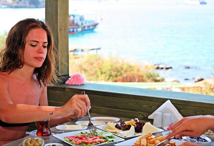 酒店 Kaş Hi̇story Li̇manağzi