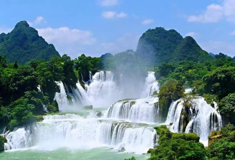 Kyriad Marvelous Hotel Guiyang Olympic Sports Center Wanda Plaza