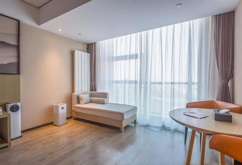 Hotel Qingdao Grace Select