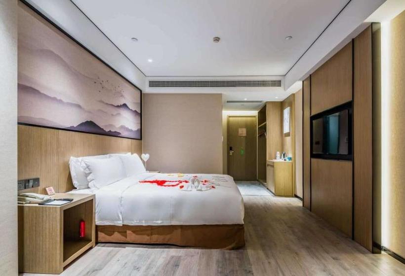 Hotel Qingdao Grace Select