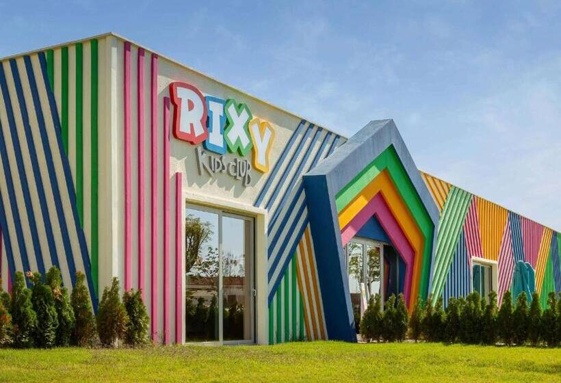 هتل Rixos Water World Aktau   Theme Park Free Access