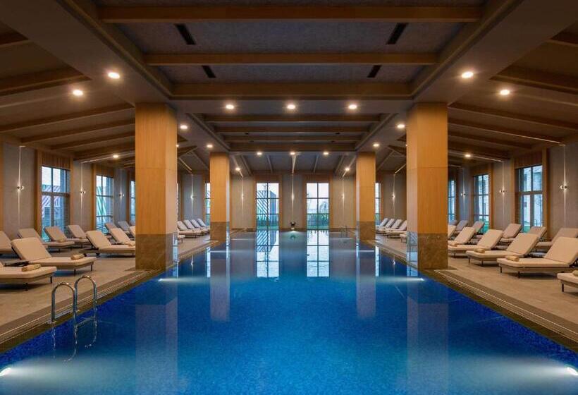 هتل Rixos Water World Aktau   Theme Park Free Access