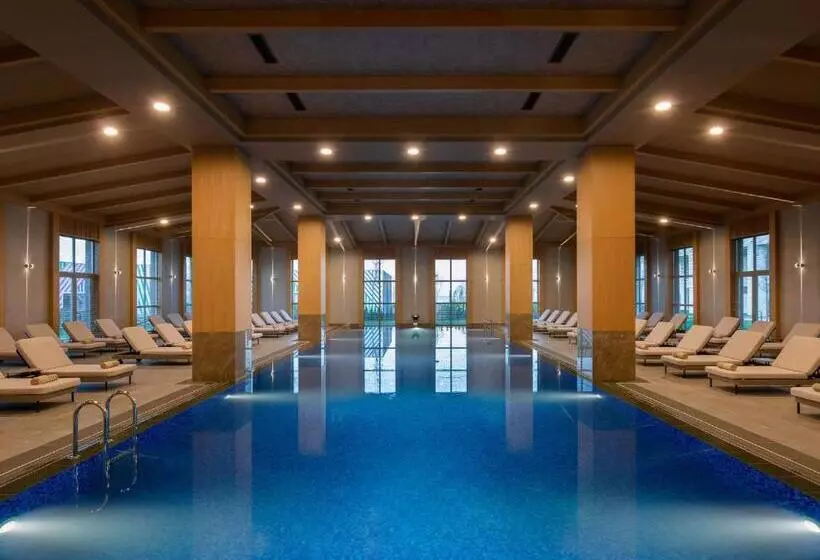 ホテル Rixos Water World Aktau   Theme Park Free Access