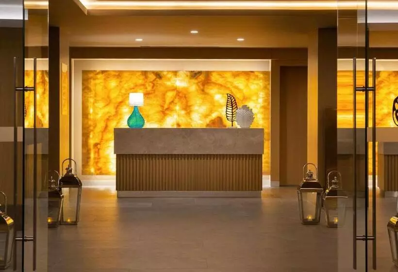 ホテル Rixos Water World Aktau   Theme Park Free Access