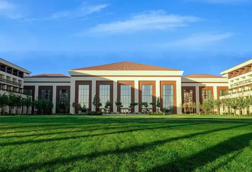 ホテル Rixos Water World Aktau   Theme Park Free Access