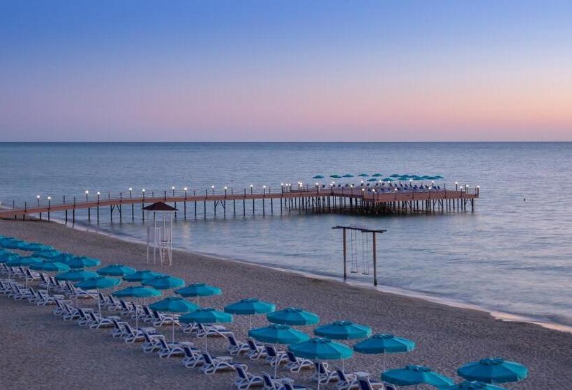 هتل Rixos Water World Aktau   Theme Park Free Access