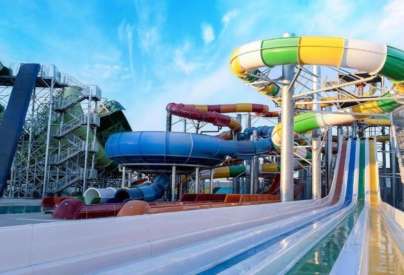 هتل Rixos Water World Aktau   Theme Park Free Access