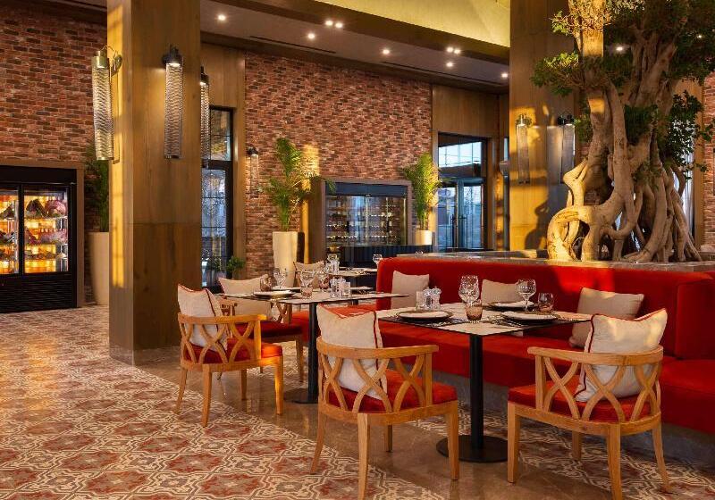 هتل Rixos Water World Aktau   Theme Park Free Access