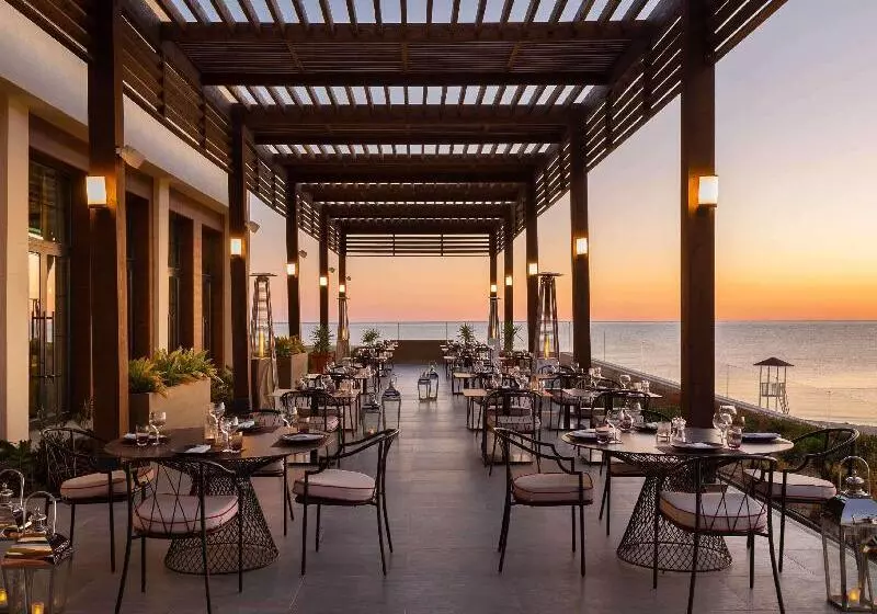 ホテル Rixos Water World Aktau   Theme Park Free Access