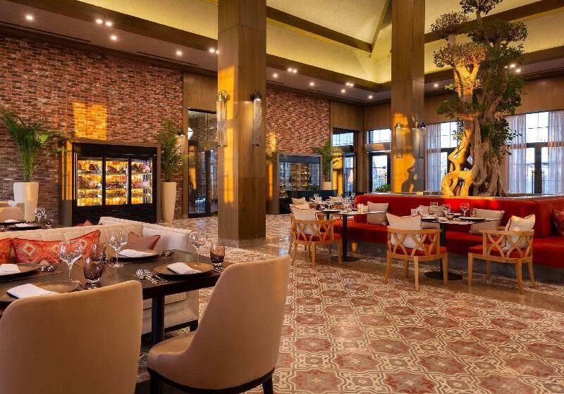 هتل Rixos Water World Aktau   Theme Park Free Access